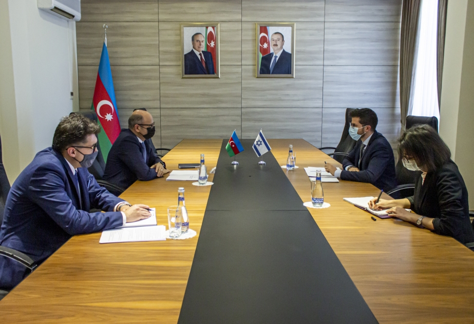 Azerbaiyán e Israel debatieron sobre proyectos energéticos en los territorios liberados