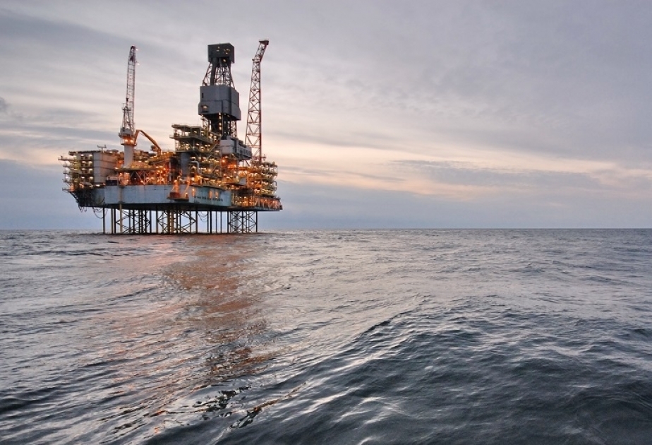 Цена за баррель нефти «Азери Лайт» превысила 76,5 доллара