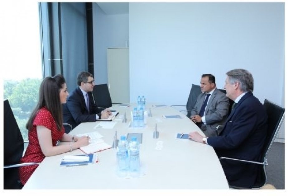 Azerbaiyán y España estudian ampliar su cooperación económica