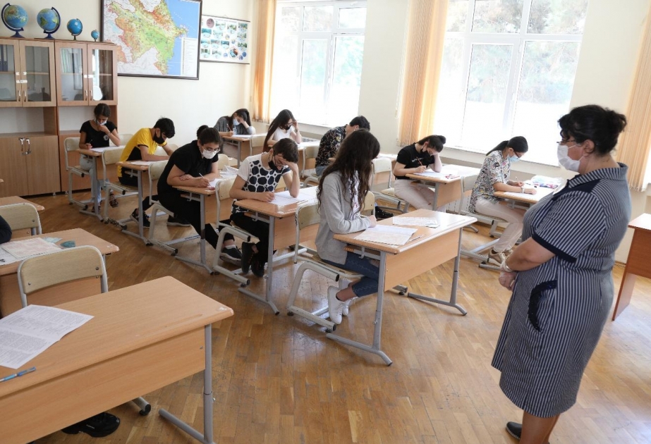 Dövlət İmtahan Mərkəzi 9 illik təhsil səviyyəsi növbəti buraxılış imtahanları keçirib
