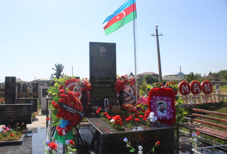Vətən müharibəsinin şəhidi Osman Cəfərovun ad günü məzarı yanında qeyd olunub