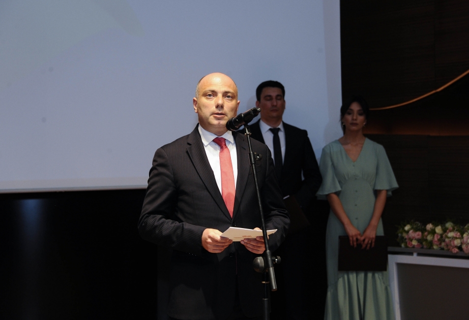 El festival "Xarıbülbül" se celebrará cada año en Shusha