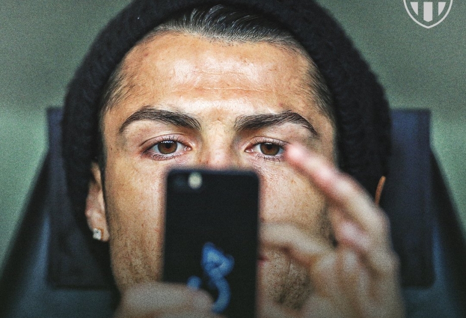 Роналду установил мировой рекорд по числу подписчиков в Instagram