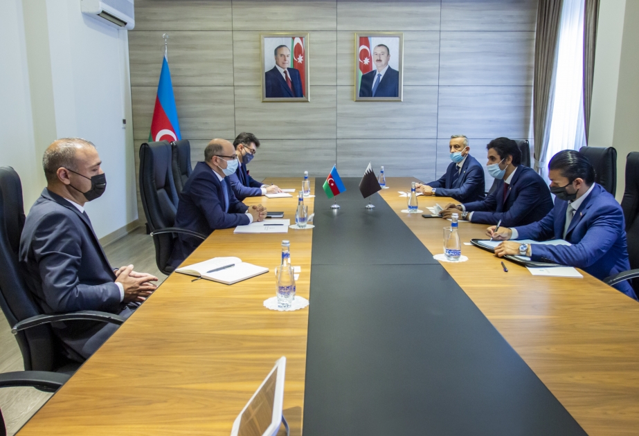 مناقشة إمكانات تعاون مستقبلية في مجال الطاقة بين أذربيجان وقطر