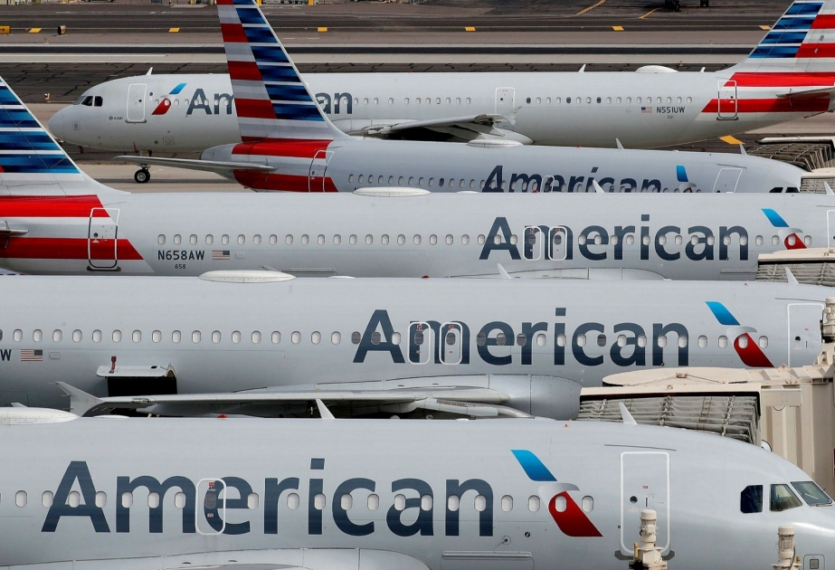 “American Airlines” aviaşirkəti pilotların çatışmaması səbəbindən yüzlərlə reysi ləğv edir