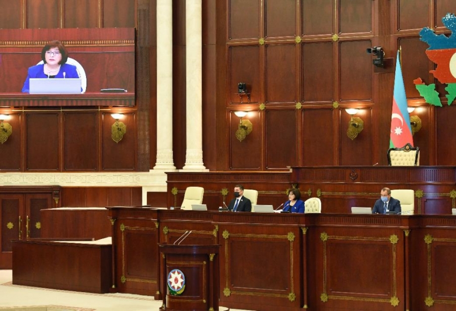 Milli Məclisin növbədənkənar sessiyasının iclası keçirilib