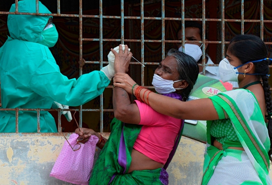 La India supera los 30 millones de contagios por COVID-19