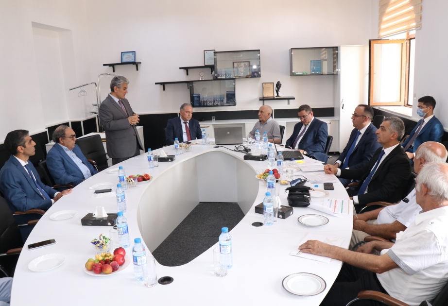 Təhsil Nazirliyi yanında İctimai Şuranın növbəti iclası keçirilib