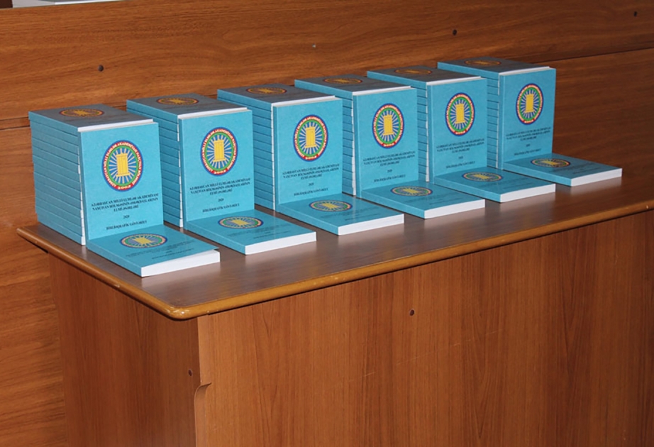 AMEA Naxçıvan Bölməsində kitab təqdimatı olub