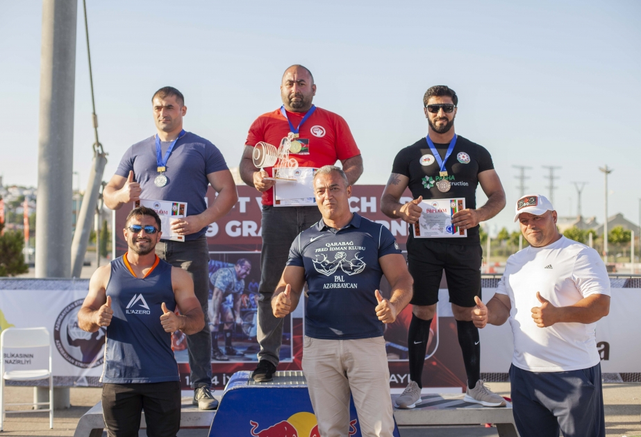 Stronqmen üzrə Azərbaycan çempionatının qalibləri müəyyənləşib