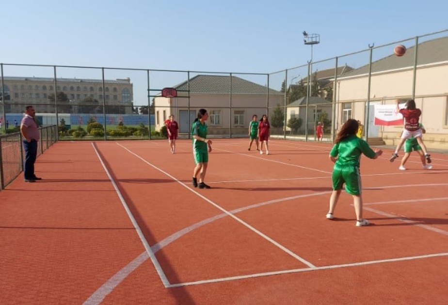 Qızlar arasında basketbol yarışlarının qalibləri müəyyənləşib