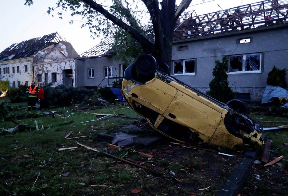Çexiyada tornado üç nəfərin ölümünə səbəb olub