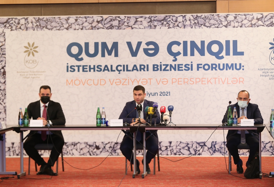 Qum-çınqıl istehsalçıları ilə müvafiq dövlət qurumları arasında müzakirələr aparılıb