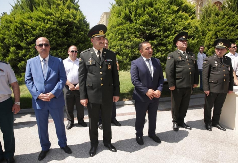 Vətən müharibəsində şücaət göstərən xaçmazlılara orden və medallar təqdim olunub