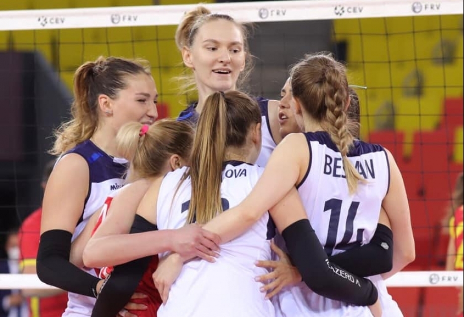 Qadın voleybolçulardan ibarət Azərbaycan millisi Avropa çempionatına Mingəçevirdə hazırlaşır