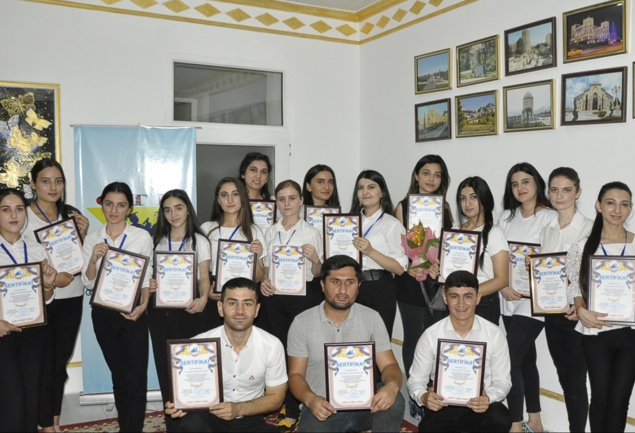“QHT məktəbi”nin yaz proqramı başa çatıb