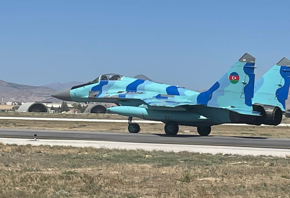 Media nümayəndələri Konyada keçirilən “Anadolu Qartalı - 2021” beynəlxalq taktiki-uçuş təlimlərini izləyiblər VİDEO
