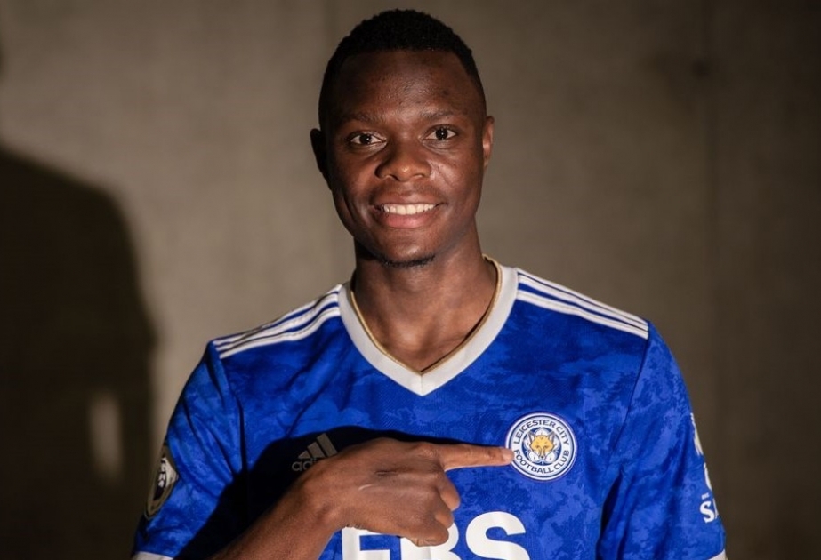 “Lester Siti” klubu heyətini yeni futbolçu ilə gücləndirib