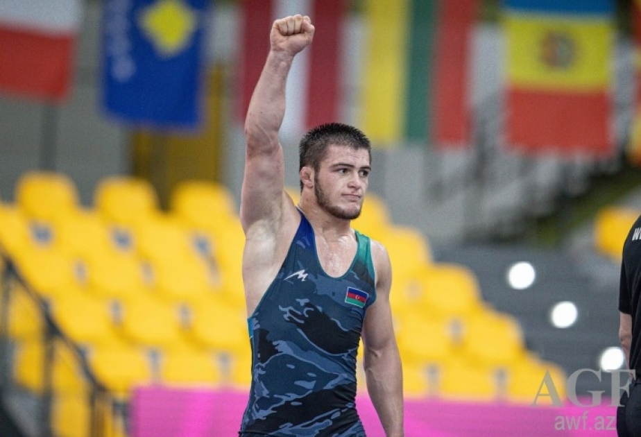 Gənc sərbəst güləşçilərimiz Avropa çempionatında daha bir qızıl medal qazanıblar