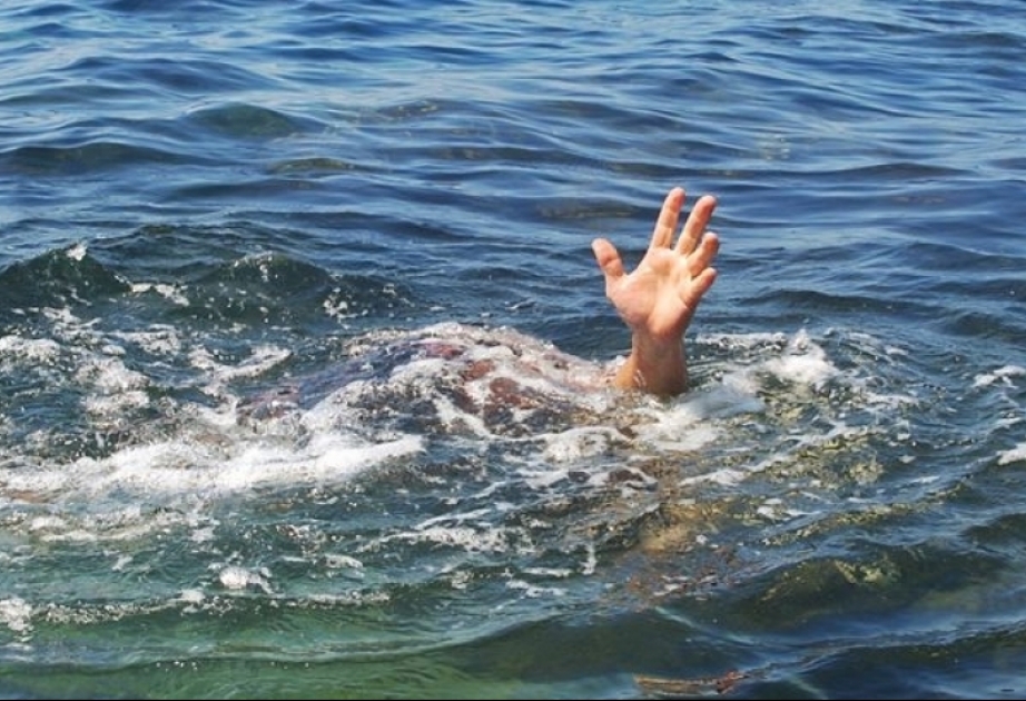 Batma təhlükəsi ilə üzləşən 7 nəfər xilas edilib