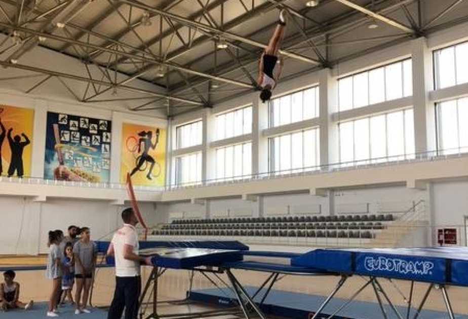 Qaxda uşaqlar üçün batut gimnastikası üzrə ustad dərsləri keçirilib