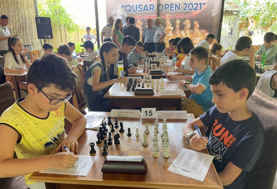 Qusar rayonunda beynəlxalq şahmat turniri start götürüb