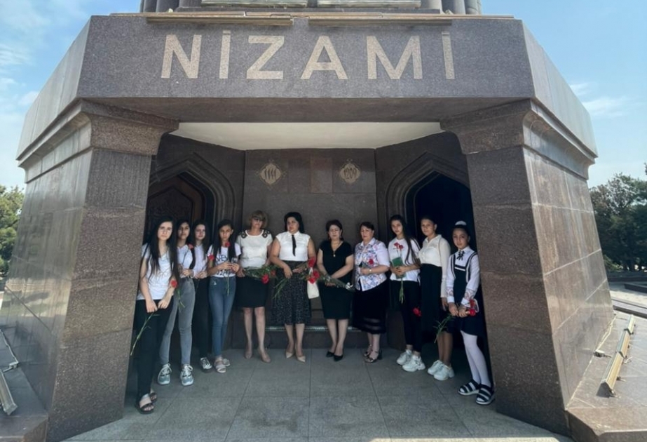 Dövlət Arxivinin Gəncə filialında Nizami Gəncəvinin 880 illiyi münasibətilə tədbir keçirilib
