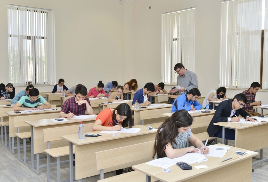 Bu gün 9 mindən çox abituriyent imtahan verəcək