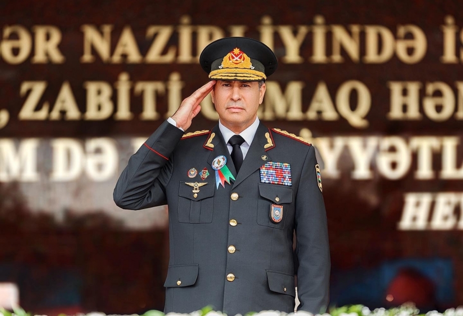 Daxili işlər naziri Azərbaycan Polisi Günü münasibətilə şəxsi heyəti və polis veteranlarını təbrik edib