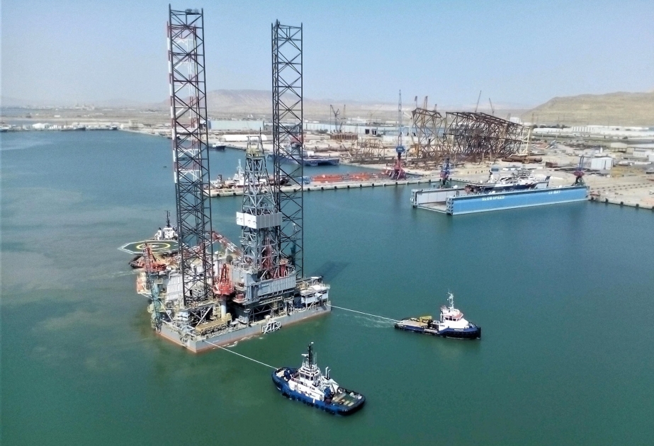 Azərbaycan neftinin qiyməti son iki ildə ilk dəfə 77 dolları ötüb