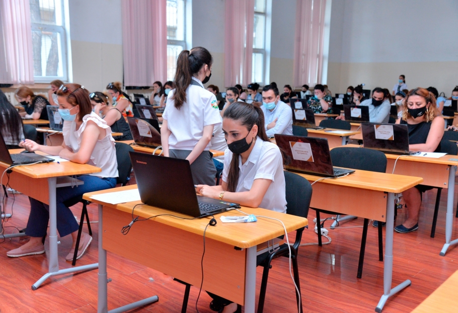 Direktor müavinlərinin işə qəbulu imtahanında 504 nəfər iştirak edib