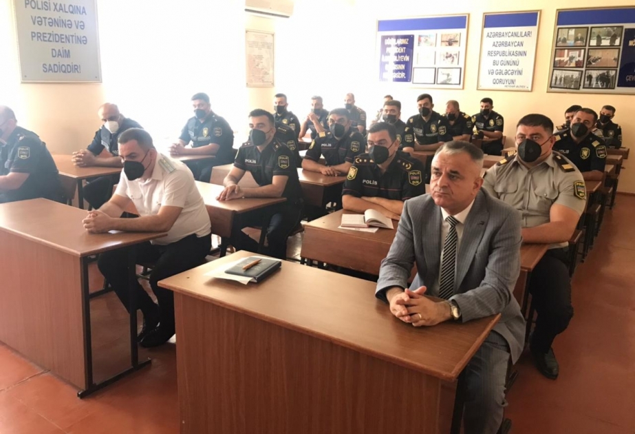 İmişlidə xidmətdə fərqlənən bir qrup polis əməkdaşı təltif olunub