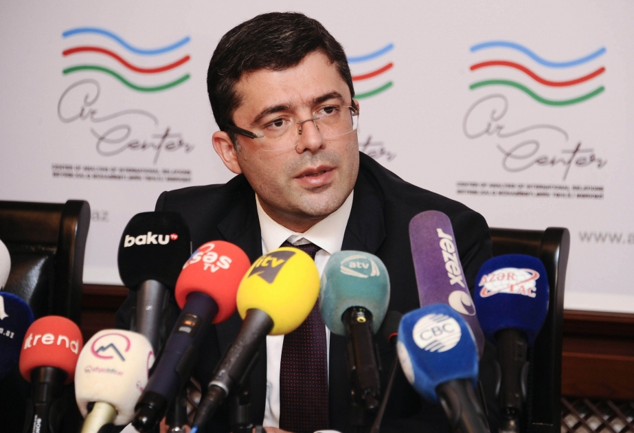Medianın İnkişafı Agentliyi tərəfindən jurnalistlərə vəsiqə veriləcək