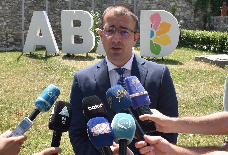 Rüfət Elçiyev: “ABAD” indiyədək 482 ailəyə kiçik bizneslərini qurmaq üçün dəstək göstərib