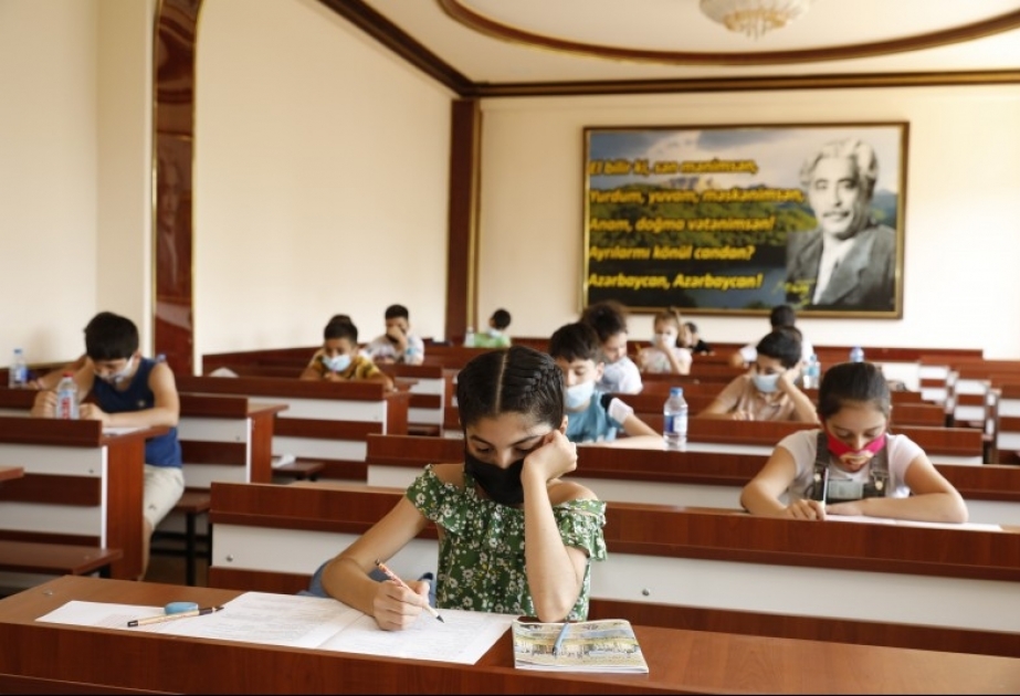 BDU-nun nəzdində “Gənc istedadlar” liseyində təhsil almaq üçün 1600-dək şagird imtahan verib