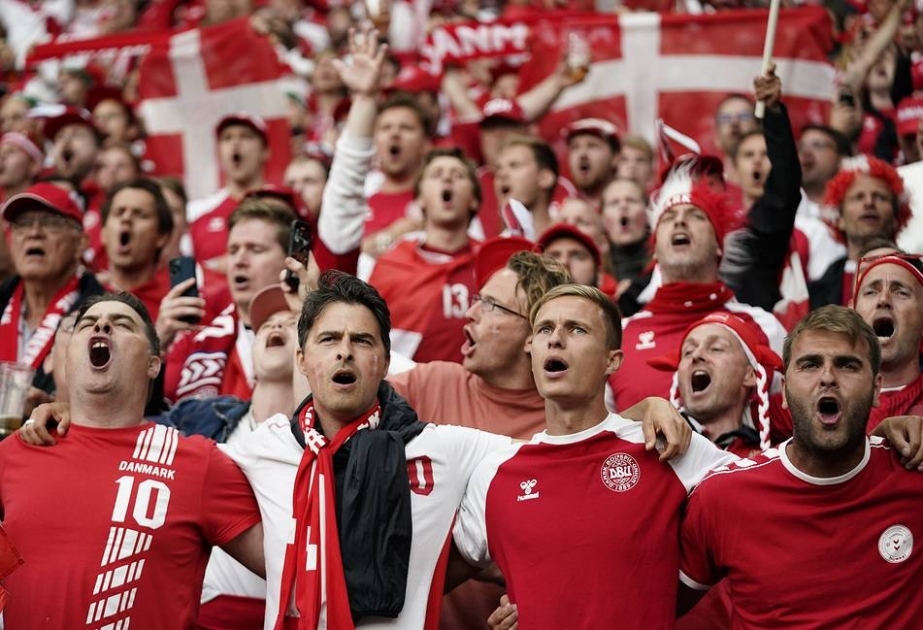 Дания направляет соотечественникам в Британию футболки и флаги на матч со сборной Англии
