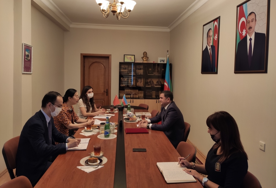 Çinin Azərbaycandakı səfiri Naxçıvanın Bakıdakı daimi nümayəndəliyində olub