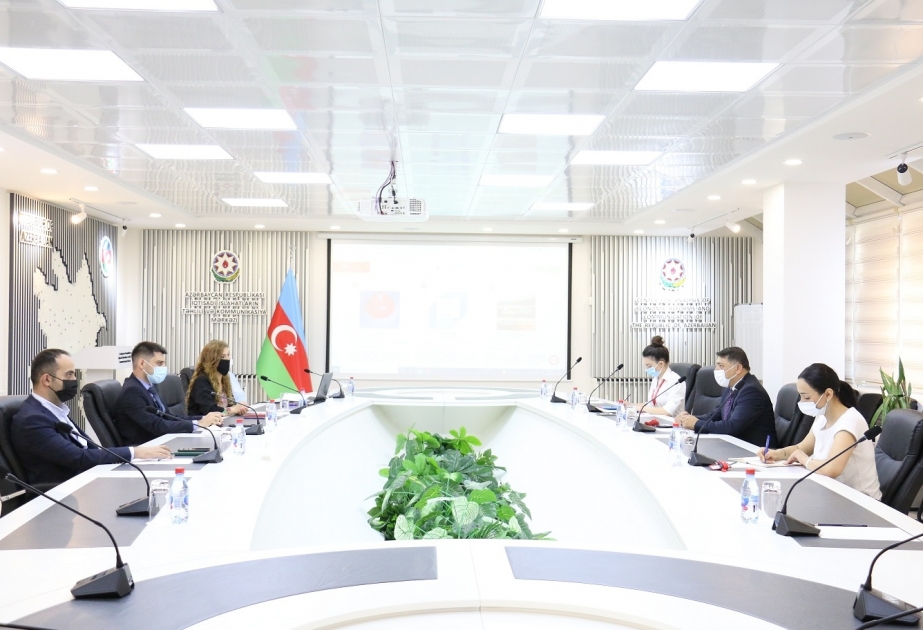 Kiçik və orta sahibkarlıq subyektlərinin yeni ixrac bazarlarına çıxışının dəstəklənməsi müzakirə olunub