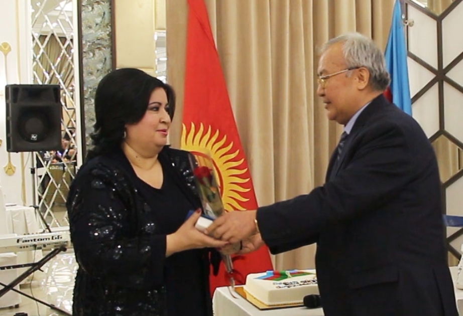 Soydaşlarımız Qırğızıstan hökumətinin mükafatına layiq görülüblər