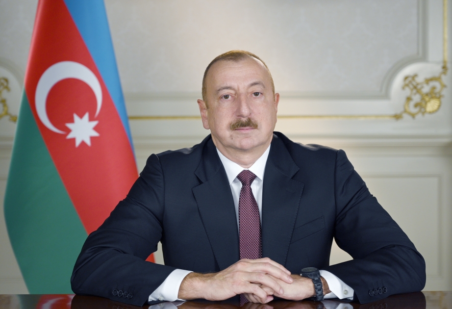El Presidente de Azerbaiyán se dirige a los participantes de la XXIV Cumbre Económica Euroasiática