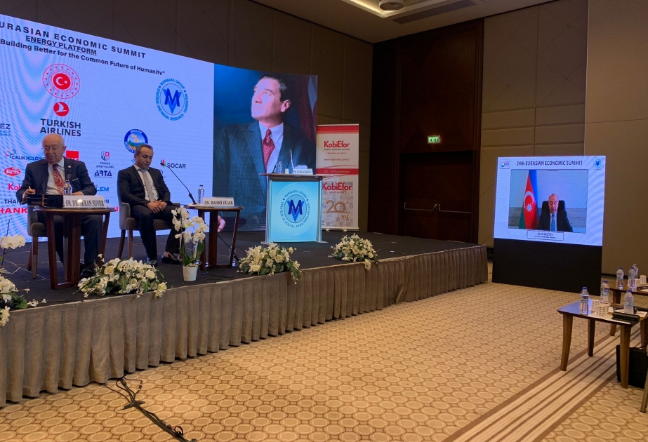 İstanbuldakı Avrasiya İqtisadi Zirvə toplantısında Azərbaycanın enerji siyasətinin istiqamətlərindən danışılıb