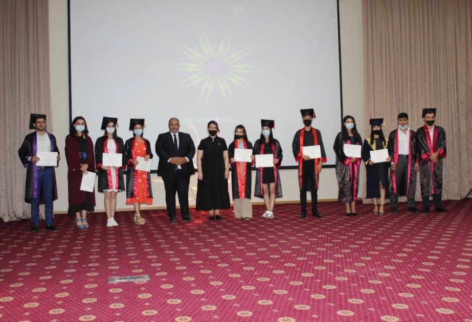 Bakı Slavyan Universitetində “Məzun günü”