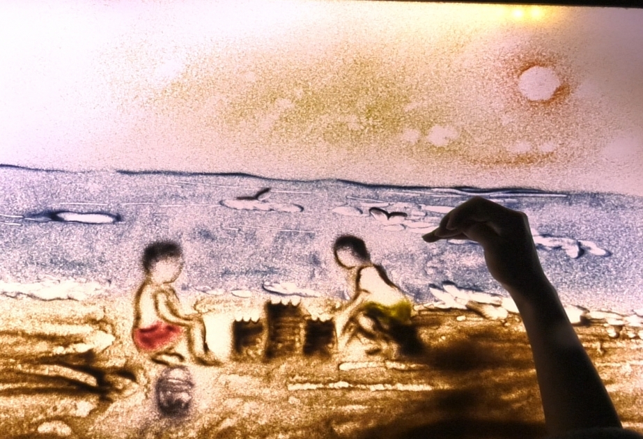 La nueva película del director azerbaiyano "The Builders" ha ganado un premio especial del jurado en el festival de Italia