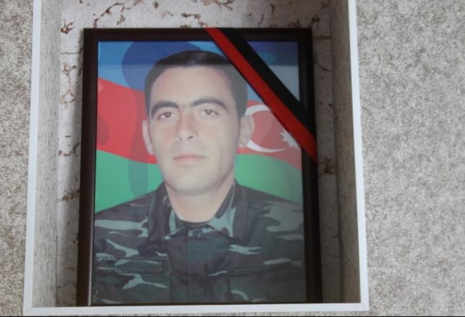 YAP Bərdə rayon təşkilatının üzvləri şəhid Elcan Rəhimlinin ailəsini ziyarət ediblər