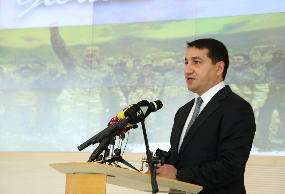 Хикмет Гаджиев: Внешняя политика Азербайджана и впредь будет служить обеспечению мира и безопасности