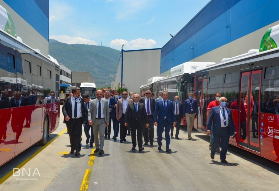 Aserbaidschan führt 320 weitere Busse aus der Türkei ein