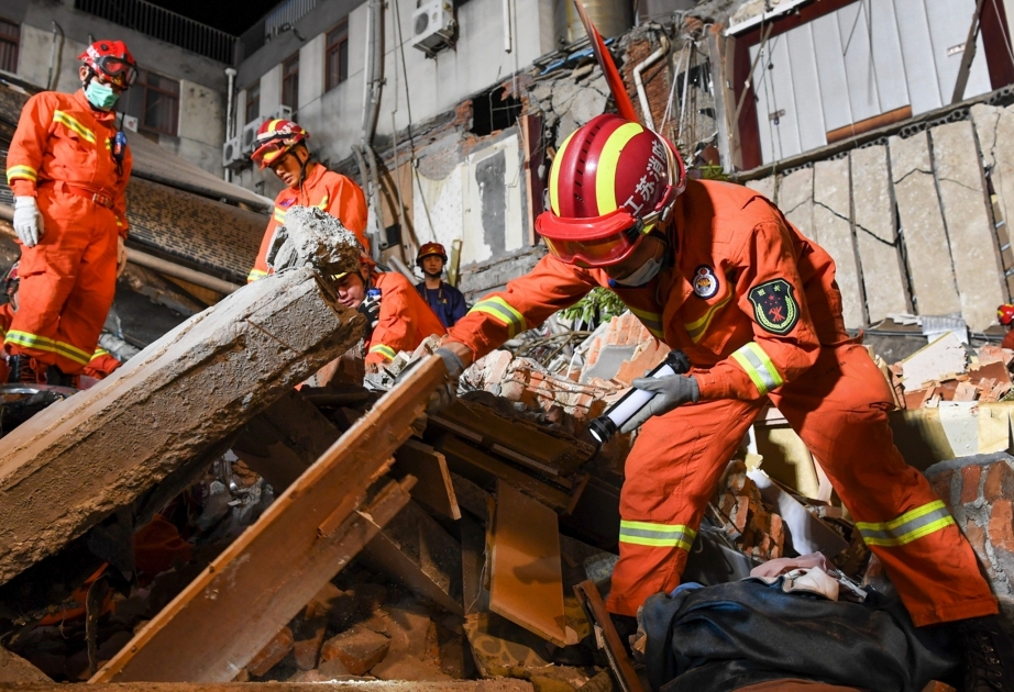 Chine : huit morts et neuf disparus dans l'effondrement d'un bâtiment au Jiangsu