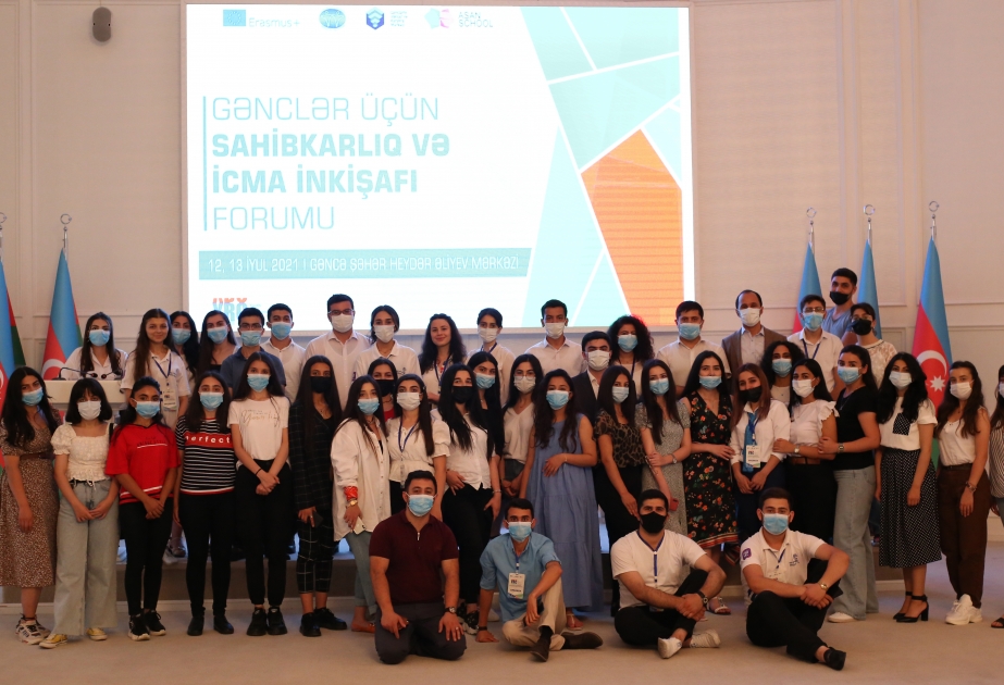 Gəncədə “Gənclər üçün sahibkarlıq və icma inkişafı” forumu keçirilib