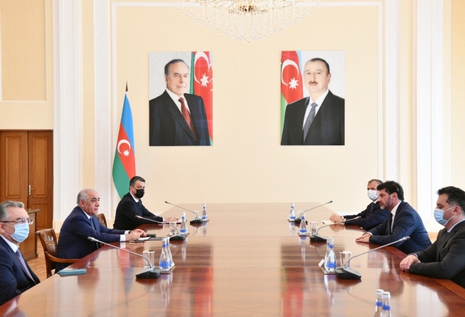 Primer ministro de Azerbaiyán se reúne con el alcalde de Tiflis