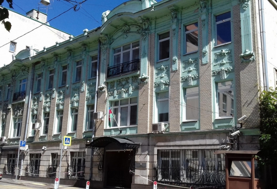 La embajada insta a los ciudadanos azerbaiyanos en Rusia a regularizar su situación legal